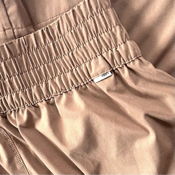 ✨ SOLD || Vuori Women’s Villa Wide Leg Pants in Goldenrod (Small) *FLAWS - Picture 6 of 11